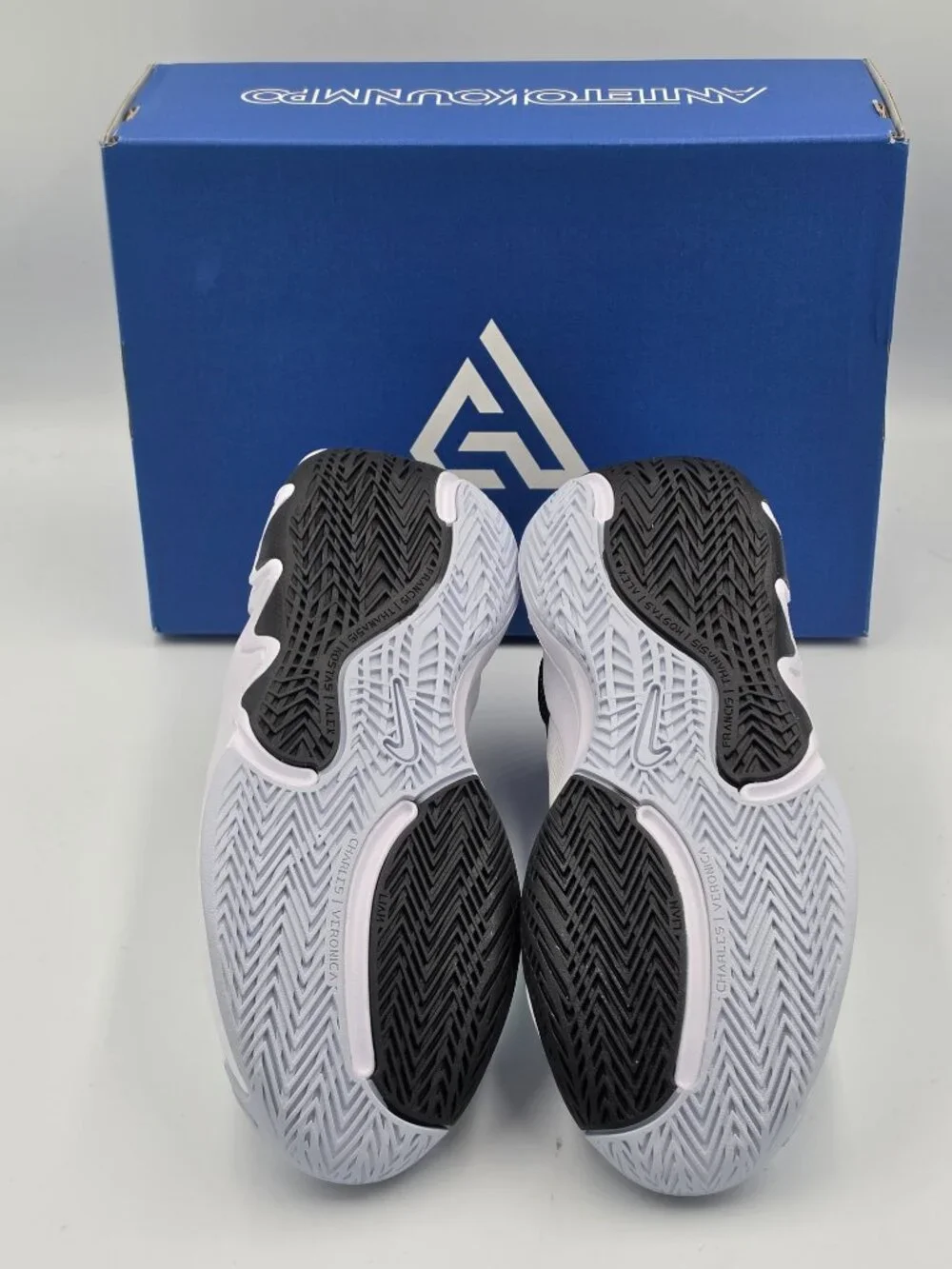 Nike Giannis Immortality 2 GS White Black Barely Volt 6.5Y 8W DQ1943 101 NIB